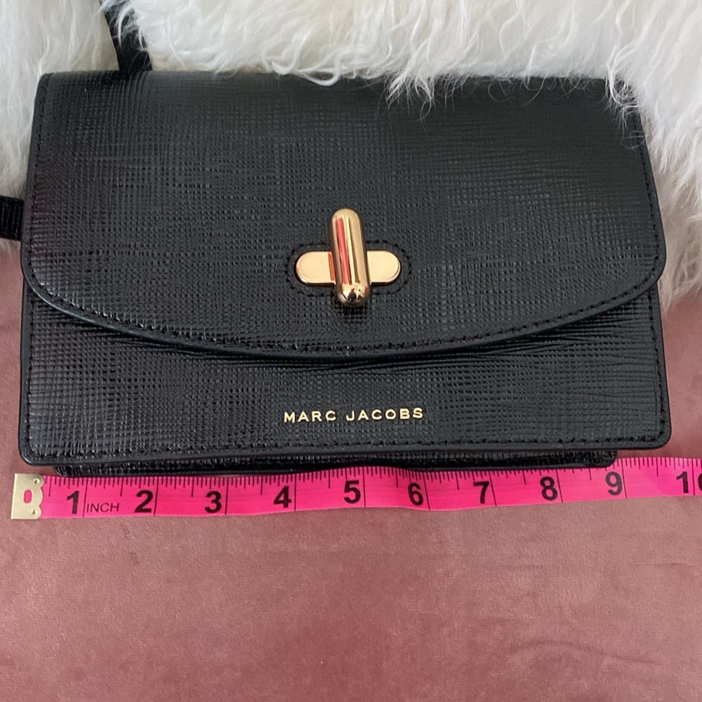 MARC JACOBS Turnlock Crossbody Bag Like New Condition! - Picture 13 of 14